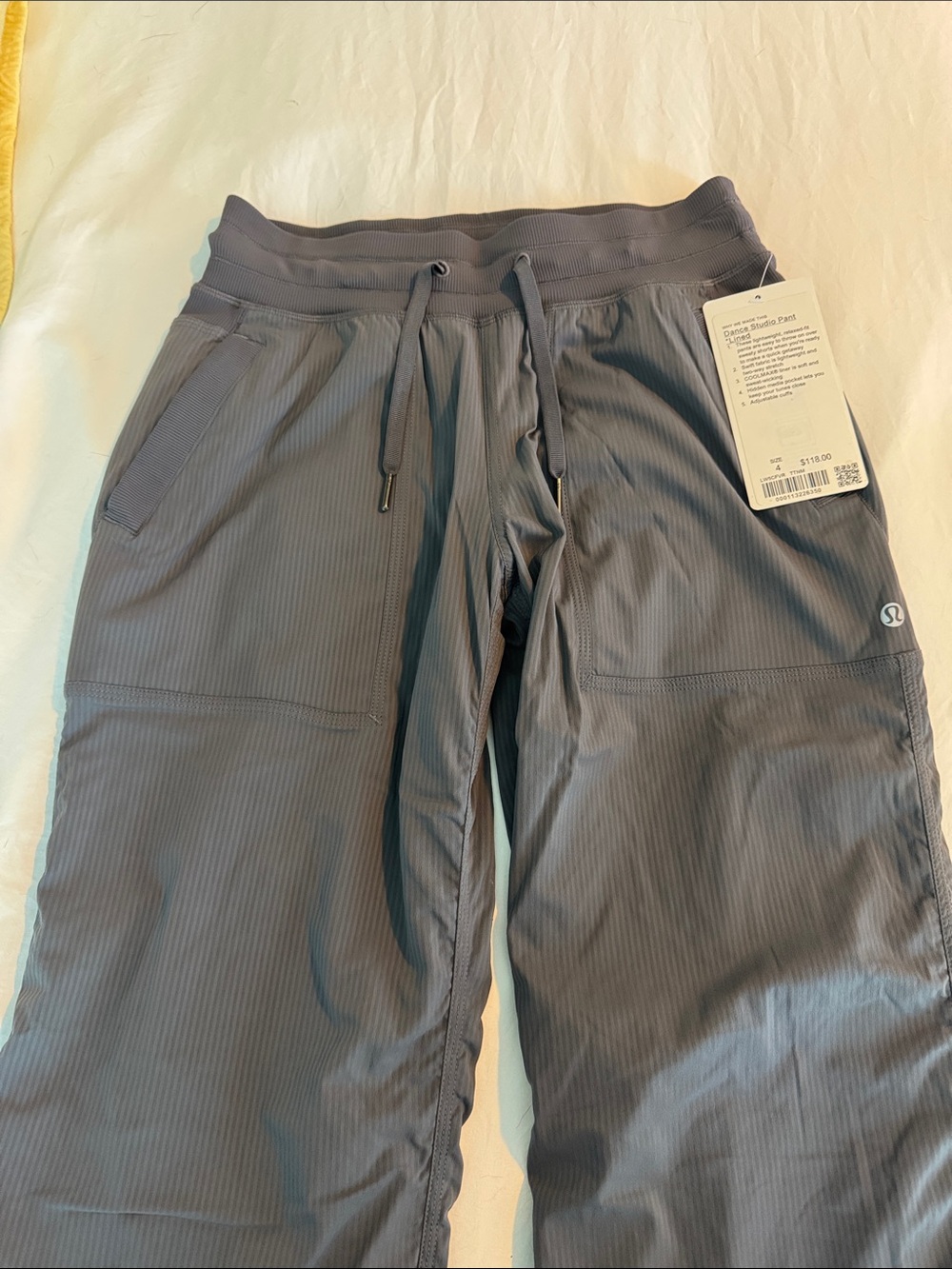 lululemon Women’s Lines Dance Studio Pants Size 4